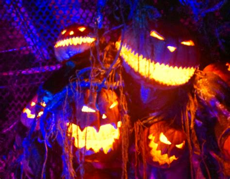 St. Louis-area Halloween haunted houses now hiring for 2023 season